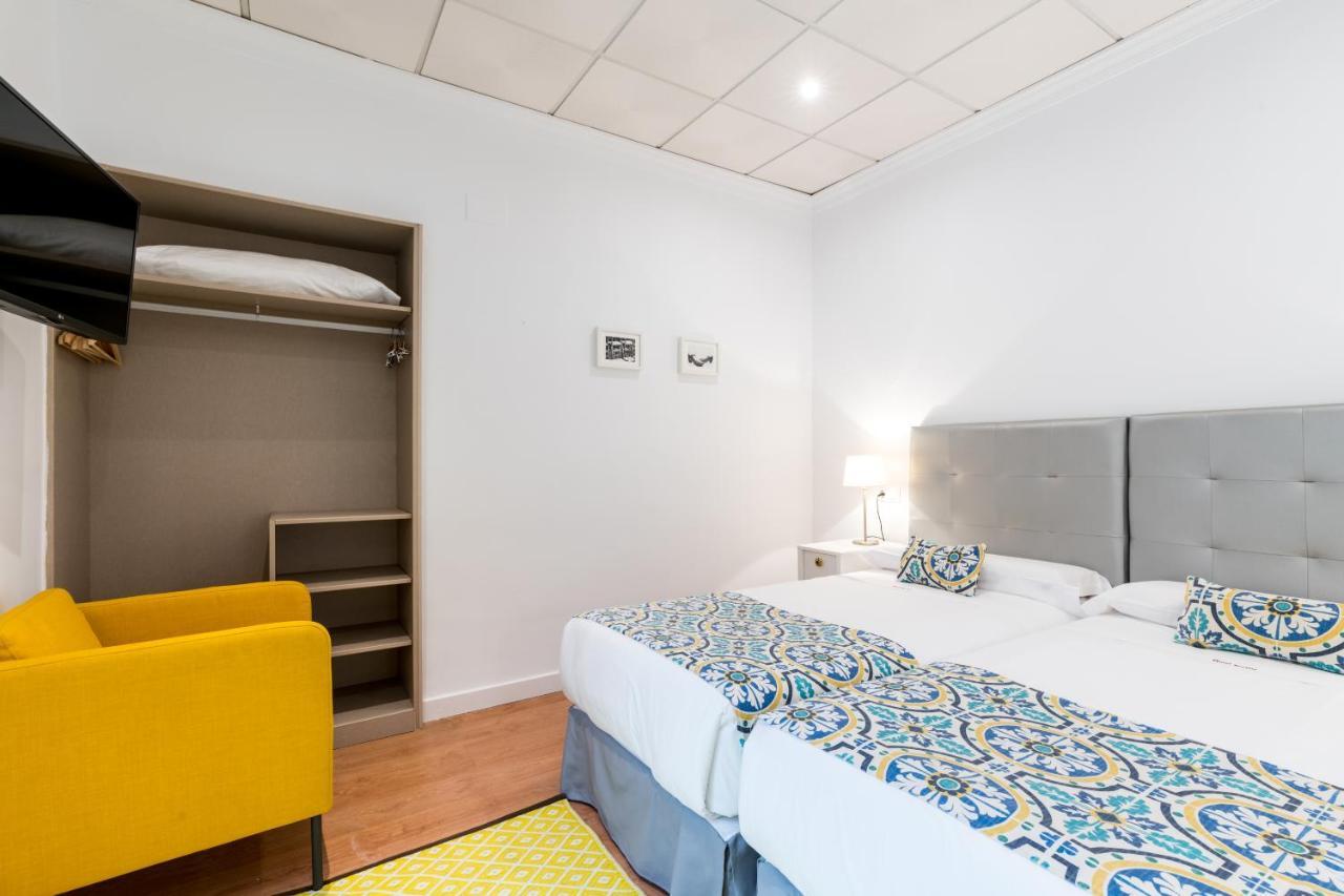 Hotel Sevilla Luaran gambar