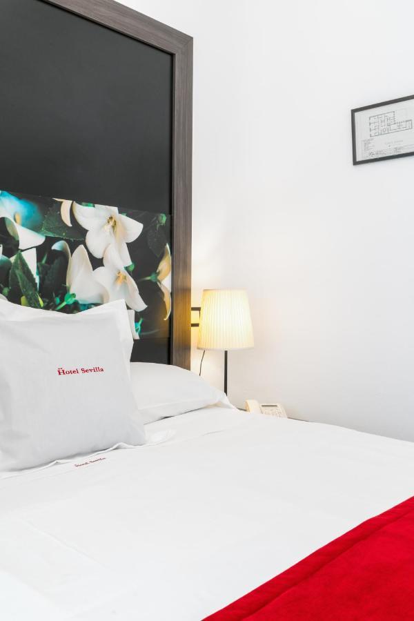 Hotel Sevilla Luaran gambar