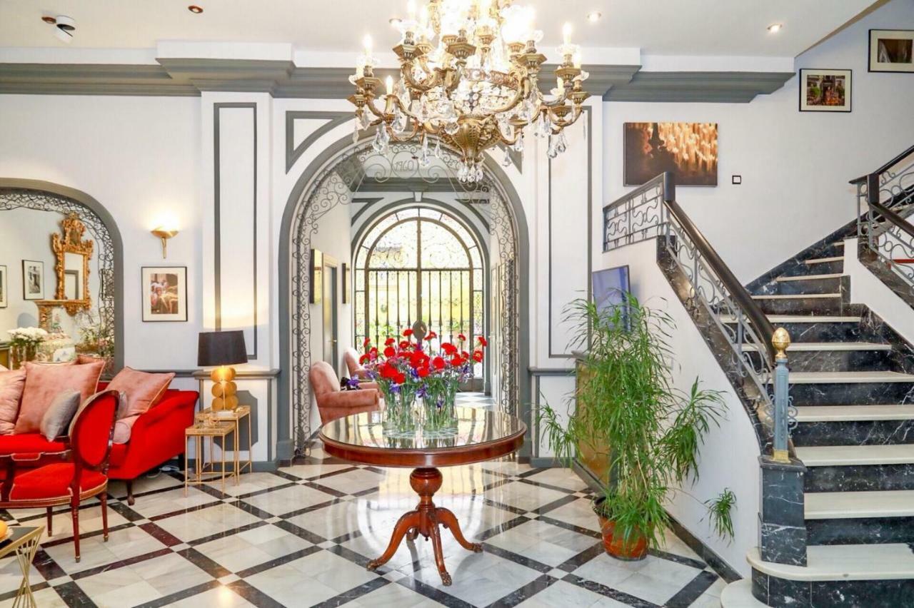 Hotel Sevilla Luaran gambar