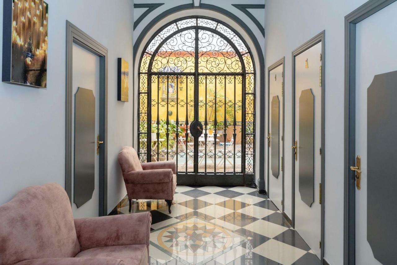 Hotel Sevilla Luaran gambar